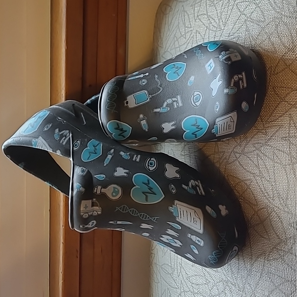 Comfort Trendz Nurse Healthcare lightweight clogs